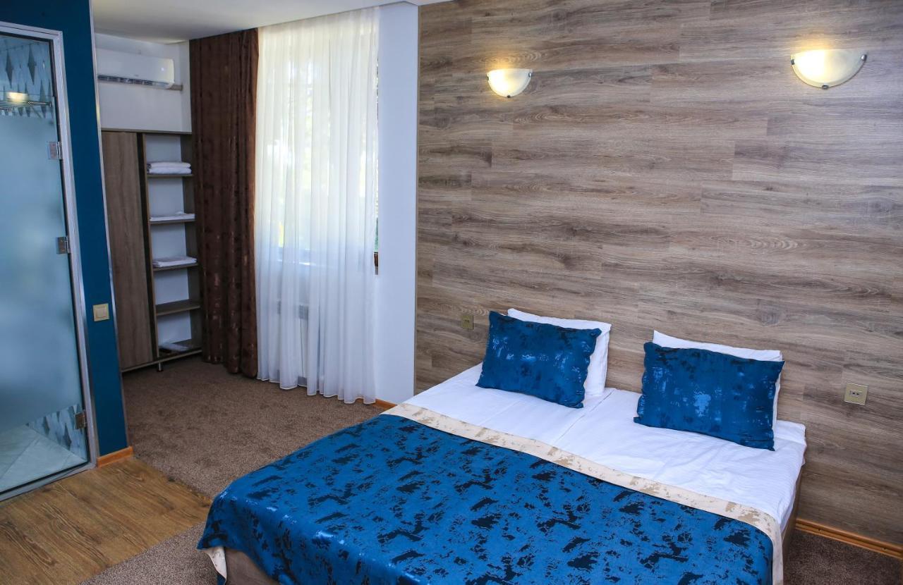 Evim Otel Zaqatala Extérieur photo