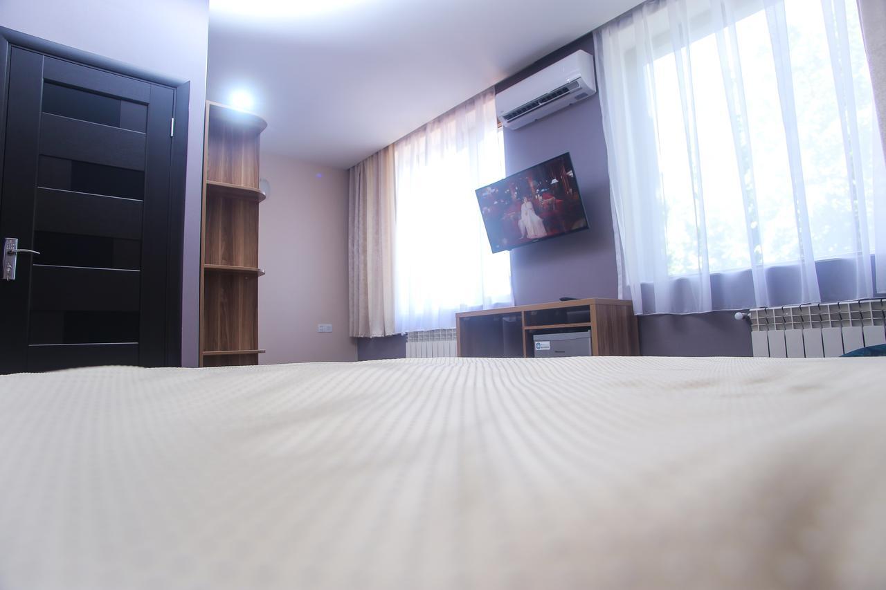 Evim Otel Zaqatala Extérieur photo