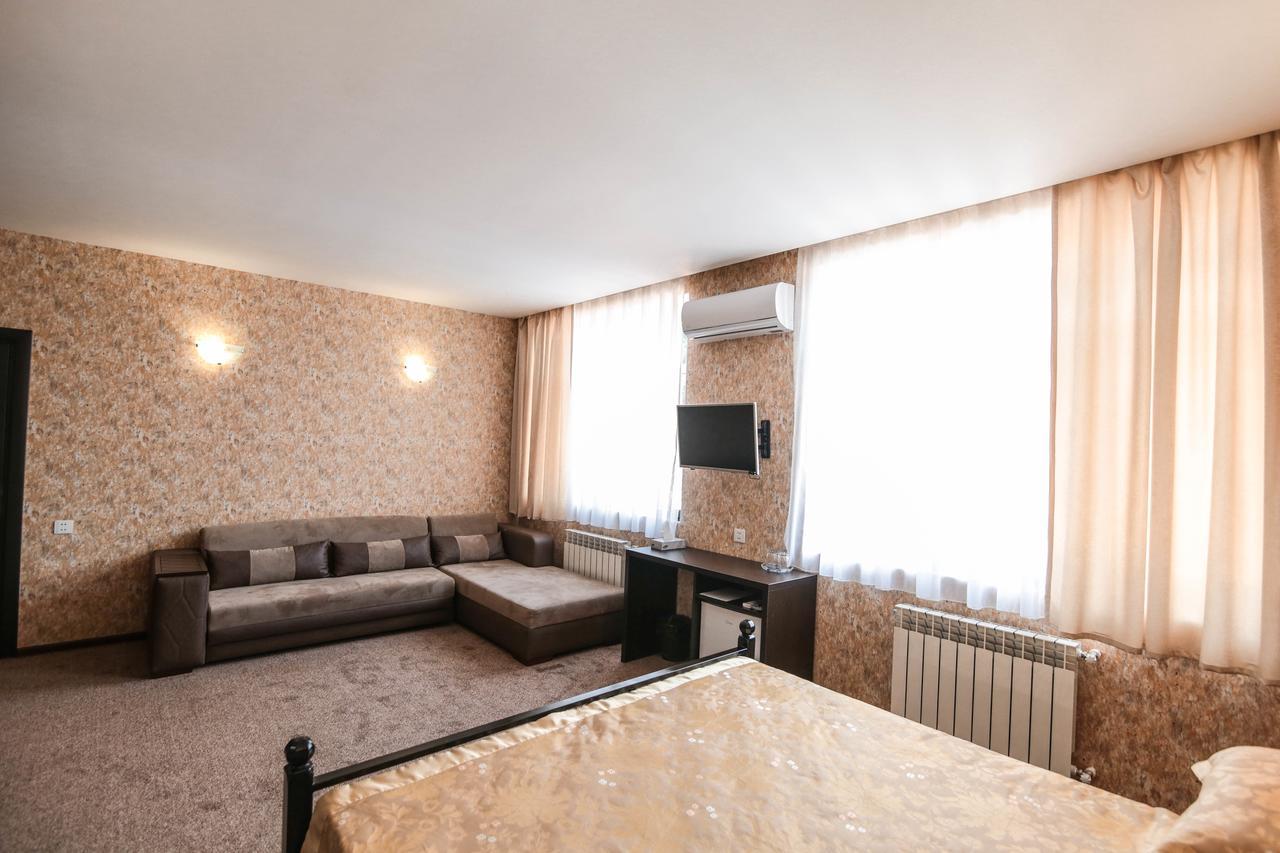 Evim Otel Zaqatala Extérieur photo